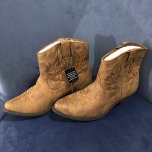 Arizona Mindy Cowboy Boots